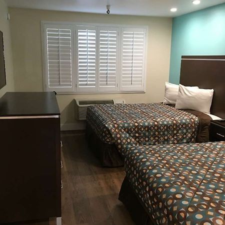 Vagabond Inn Executive - Bakersfield Downtowner Bilik gambar