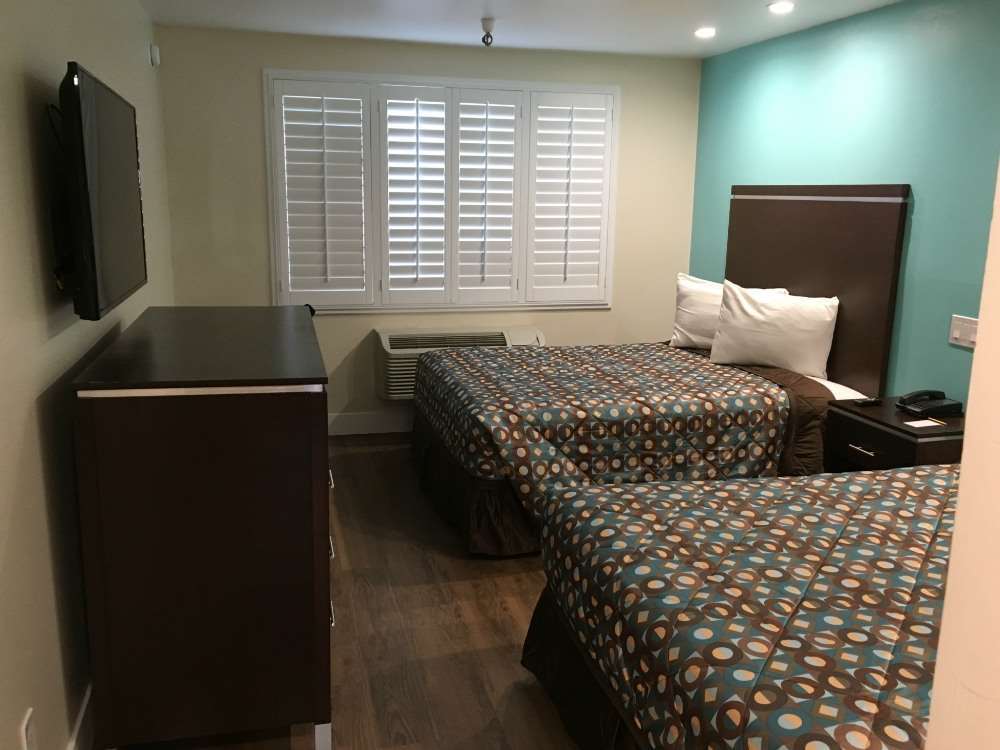 Vagabond Inn Executive - Bakersfield Downtowner Bilik gambar